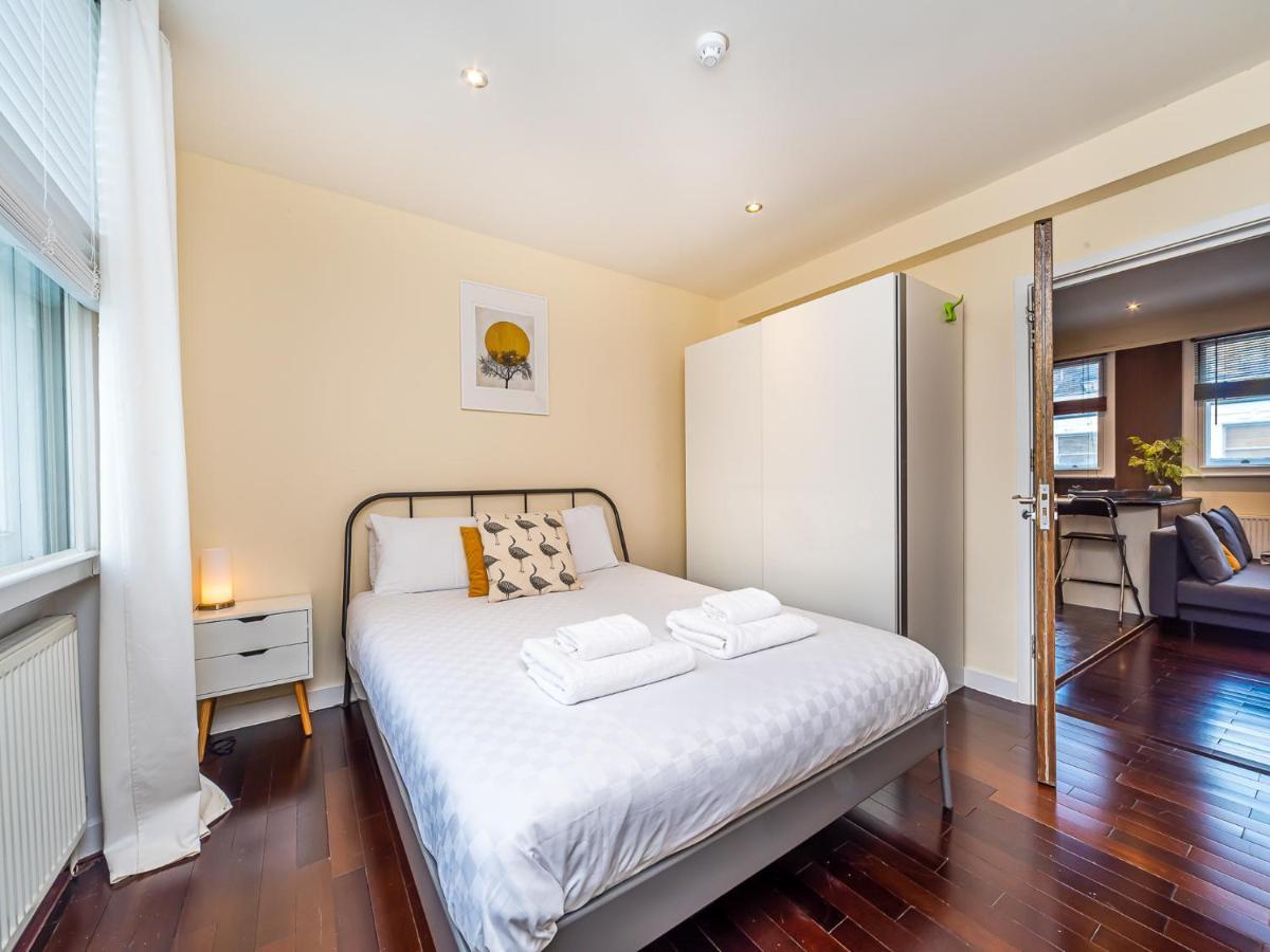 לונדון Pass The Keys West End Apartment Near Tottenham Court Road מראה חיצוני תמונה