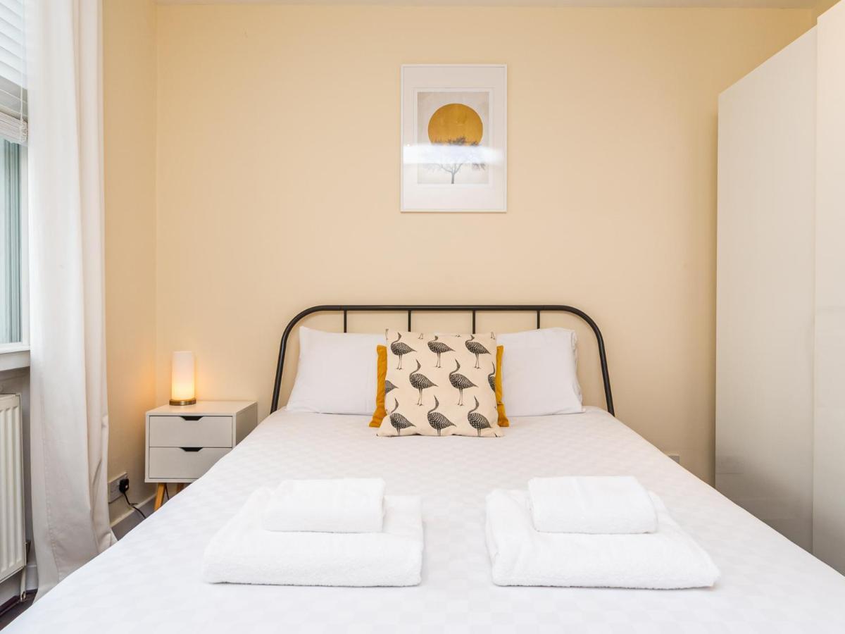 לונדון Pass The Keys West End Apartment Near Tottenham Court Road מראה חיצוני תמונה
