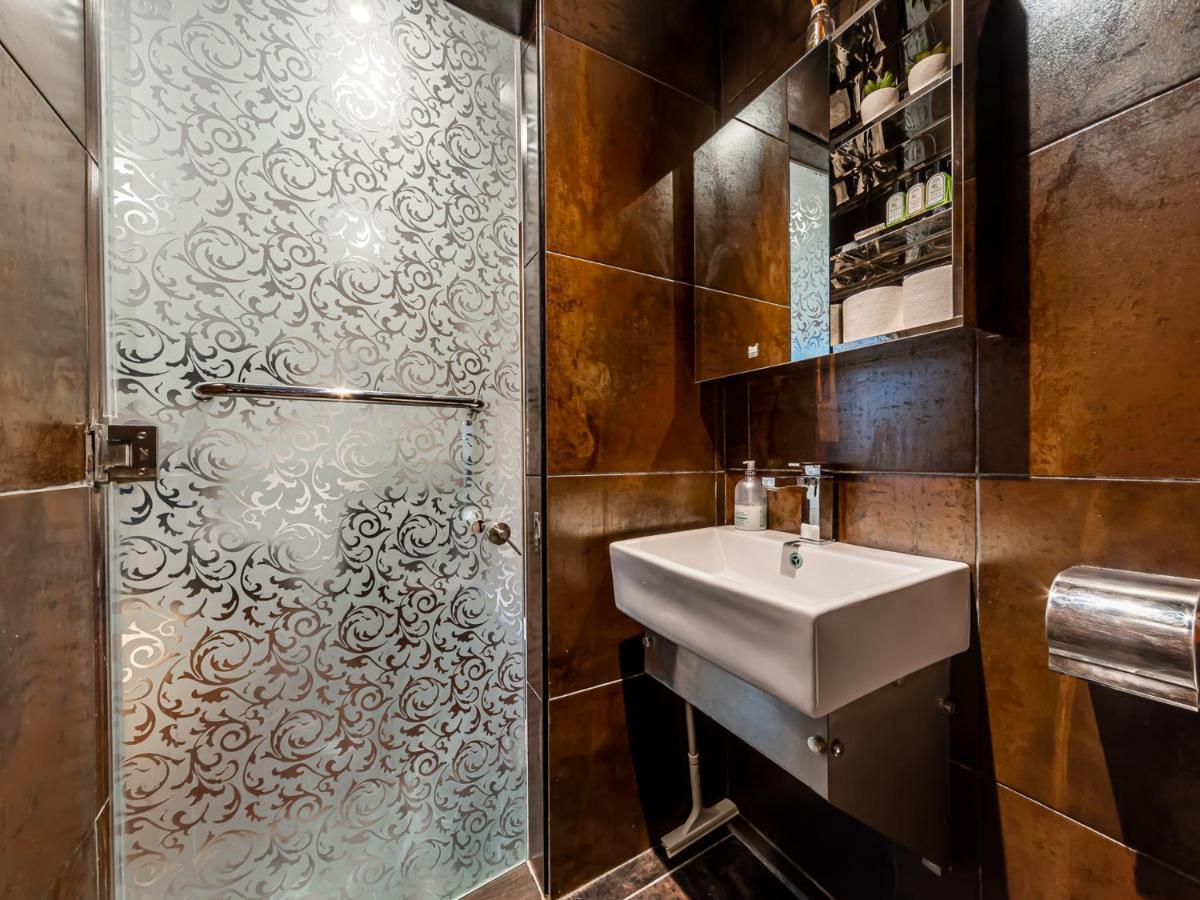 לונדון Pass The Keys West End Apartment Near Tottenham Court Road מראה חיצוני תמונה