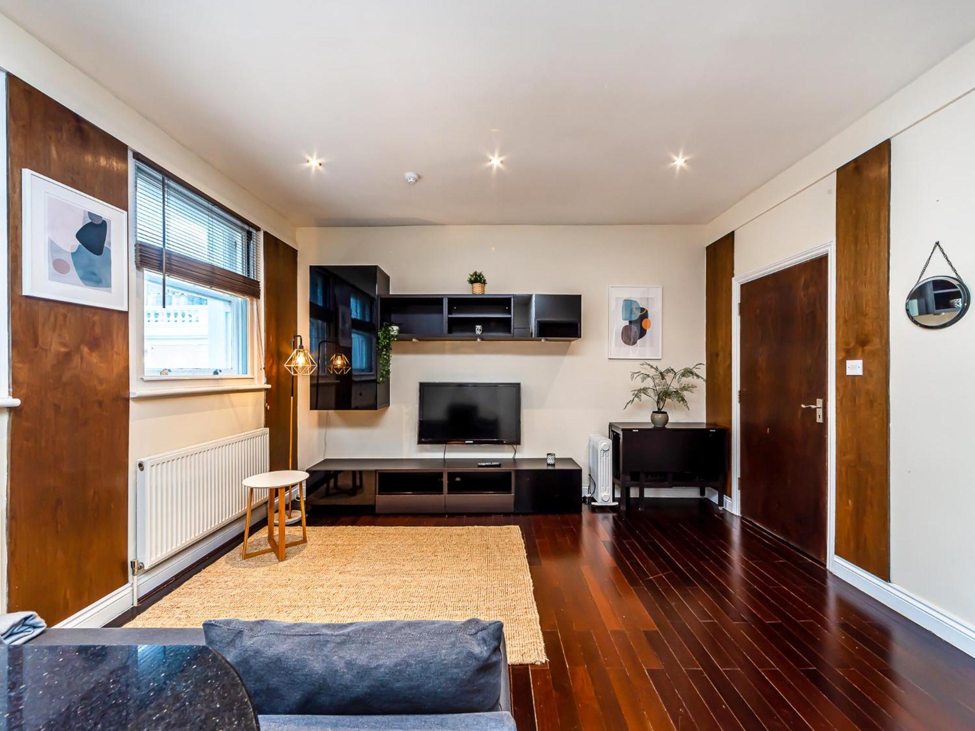 לונדון Pass The Keys West End Apartment Near Tottenham Court Road מראה חיצוני תמונה