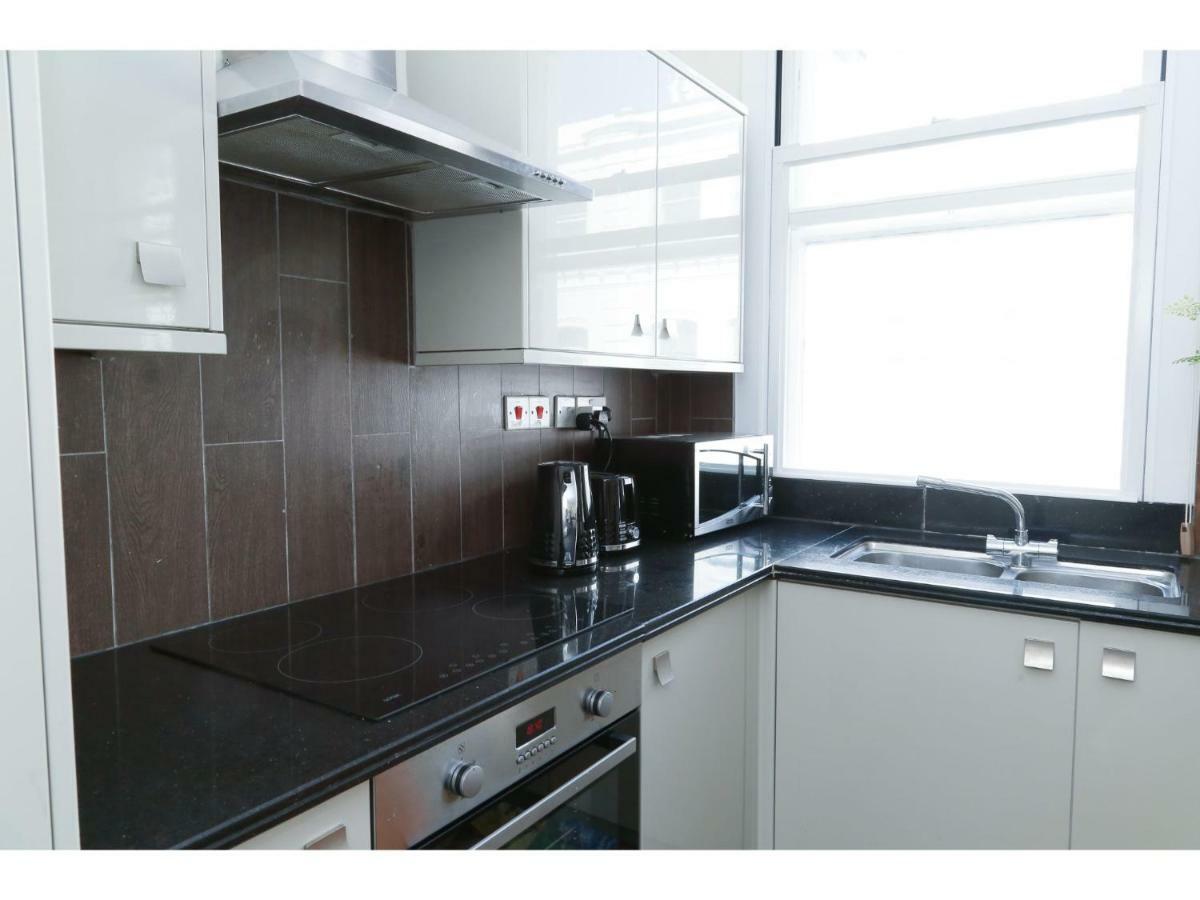 לונדון Pass The Keys West End Apartment Near Tottenham Court Road מראה חיצוני תמונה