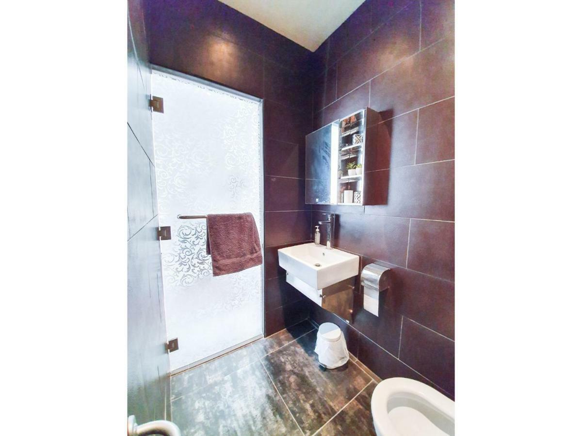 לונדון Pass The Keys West End Apartment Near Tottenham Court Road מראה חיצוני תמונה