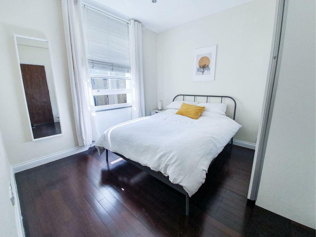 לונדון Pass The Keys West End Apartment Near Tottenham Court Road מראה חיצוני תמונה