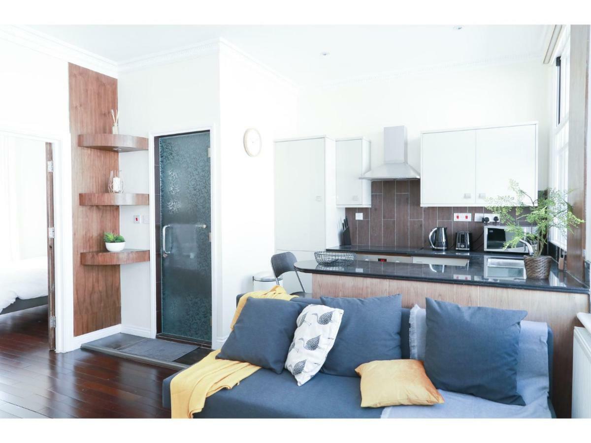לונדון Pass The Keys West End Apartment Near Tottenham Court Road מראה חיצוני תמונה
